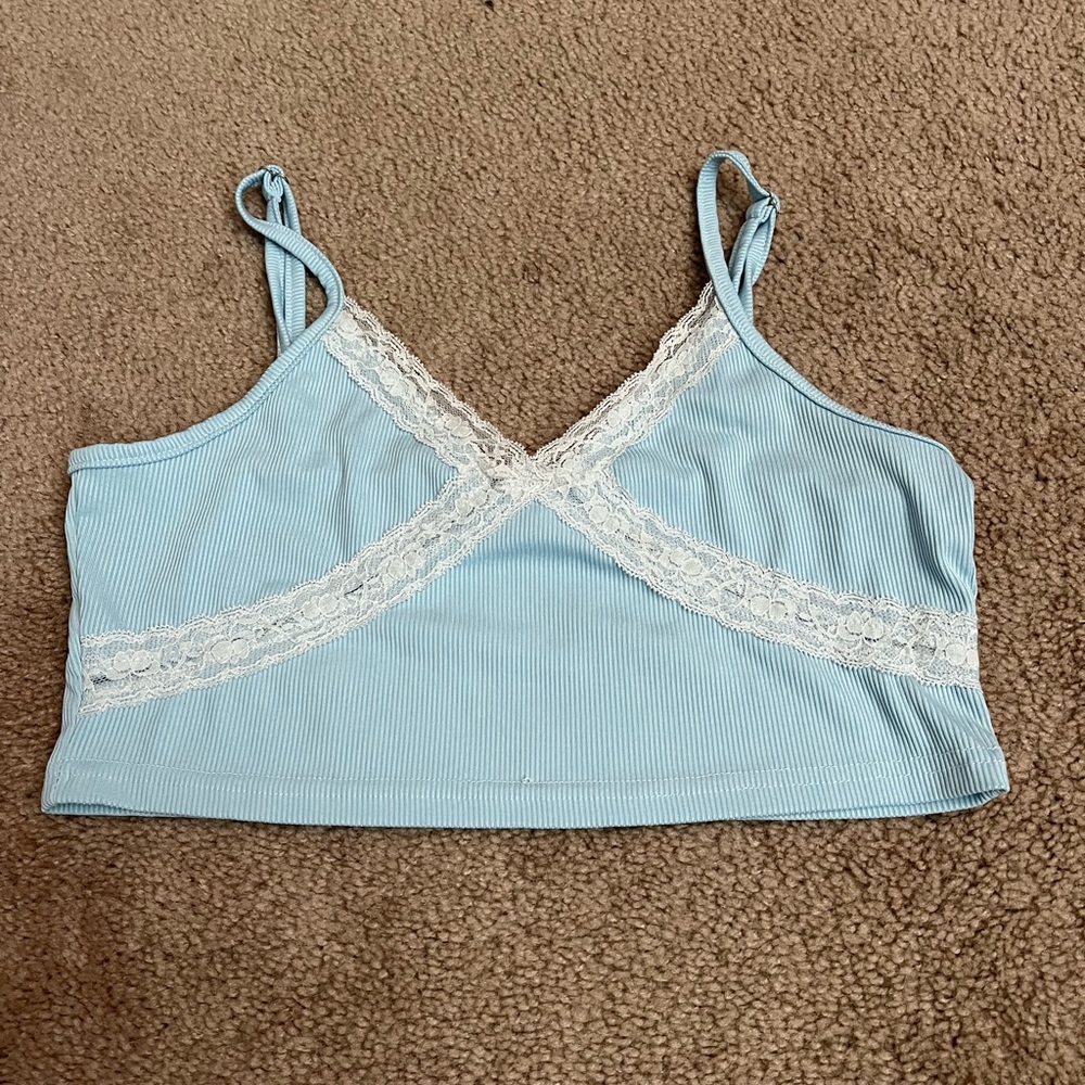 LIGHT BLUE CROP TOP